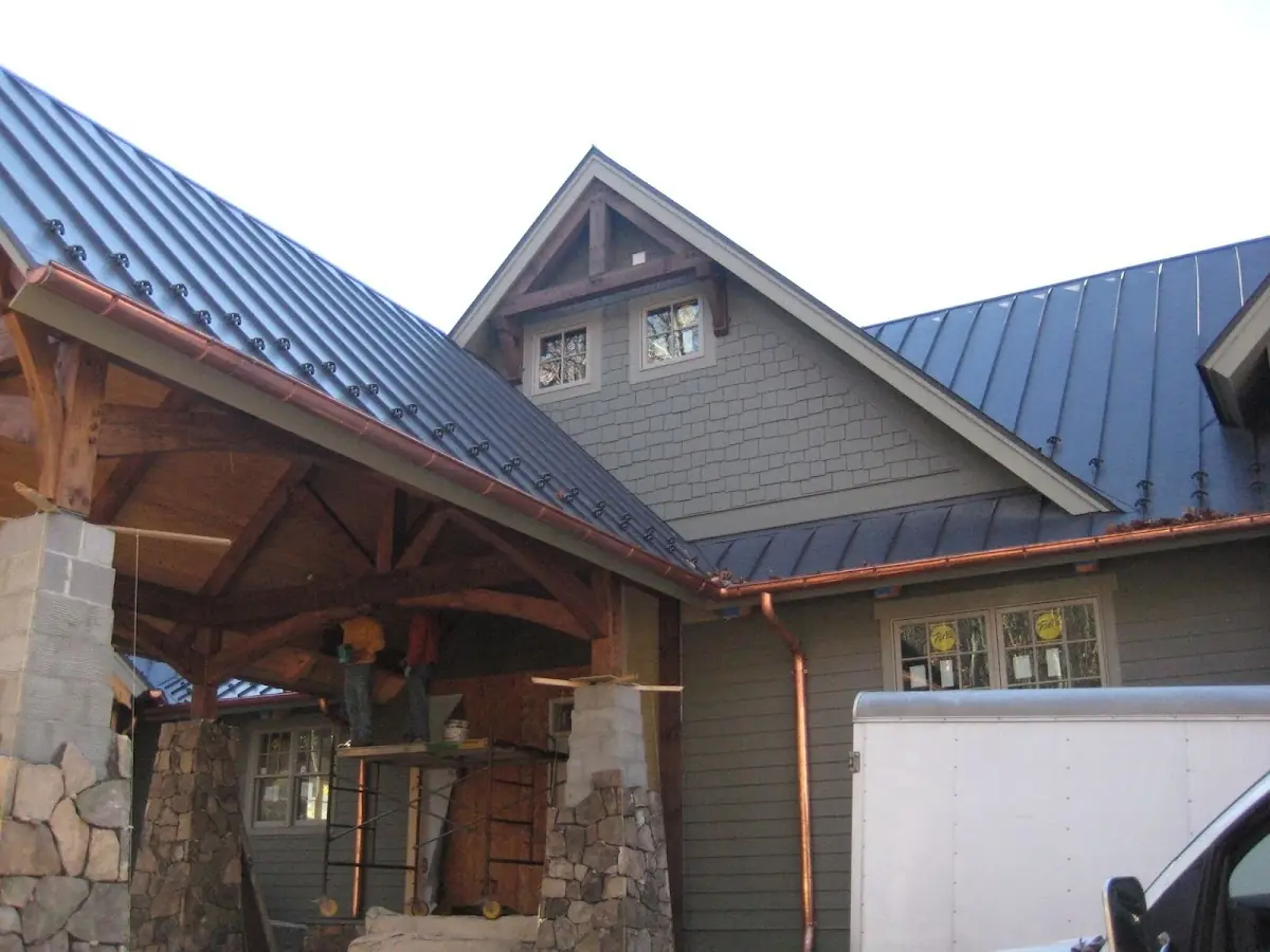 Craftsman Roofing team delivering quality roofing work in Lone Oak
